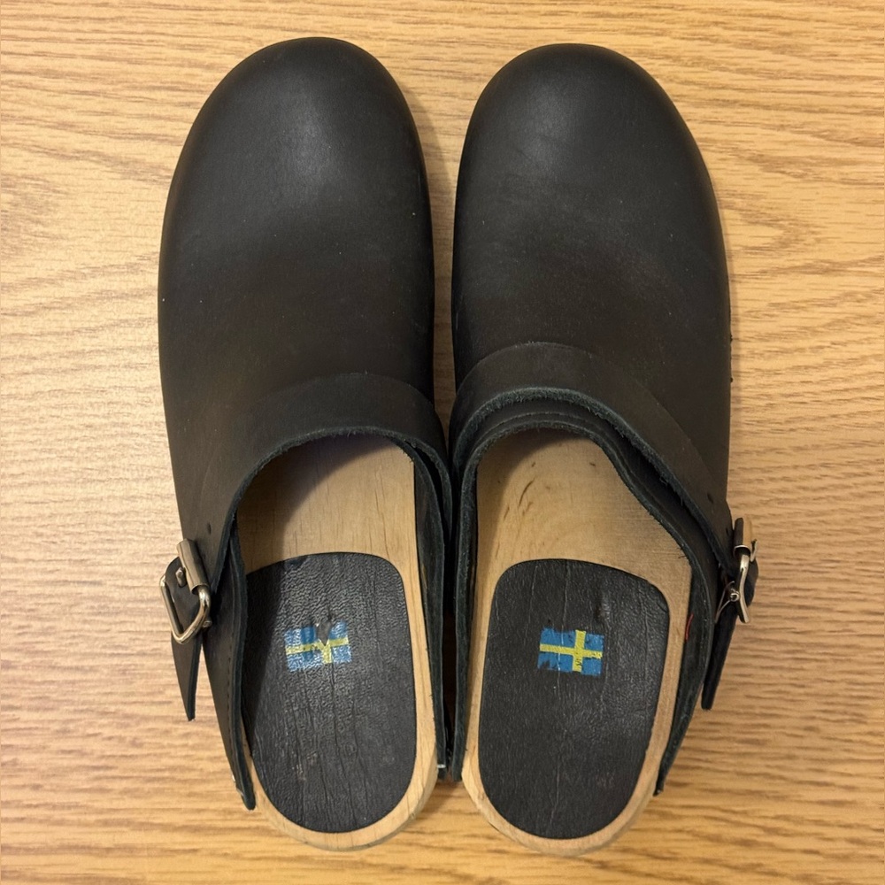 Clogs Black Leather Wooden Bottom Size 38 Made in Sweden
